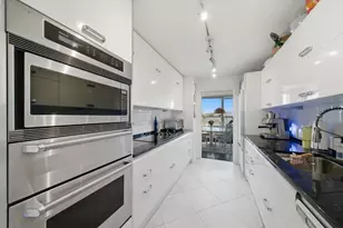 3550 N Lake Shore Dr, Chicago, IL 60657 - Photo 11