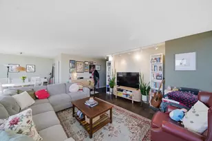 3550 N Lake Shore Dr, Chicago, IL 60657 - Photo 17