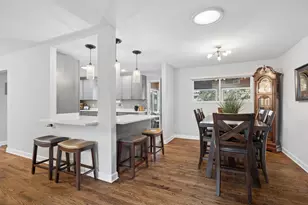 413 Buckeye Dr, Naperville, IL 60540 - Photo 11