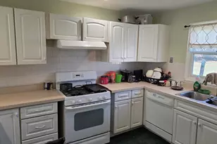 410 Aster Ln, Hoffman Estates, IL 60169 - Photo 3