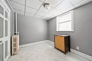 3936 W Cornelia Ave, Chicago, IL 60618 - Photo 21