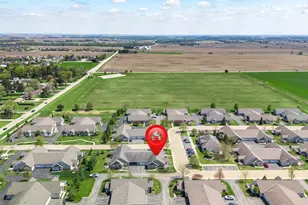 2105 Waterbury Ln W, Sycamore, IL 60178 - Photo 41