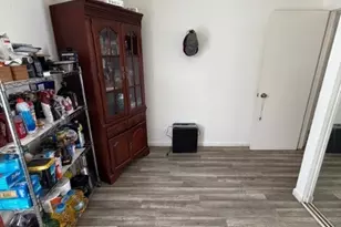 360 Meadow Ct, Vernon Hills, IL 60061 - Photo 23