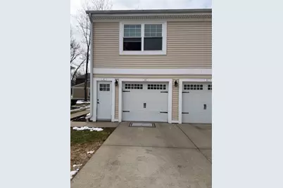 360 Meadow Court #360, Vernon Hills, IL 60061 - Photo 1