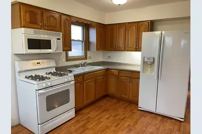 8233 S 76th Avenue, Bridgeview, IL 60455 - Photo 23