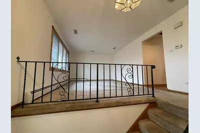 8233 S 76th Avenue, Bridgeview, IL 60455 - Photo 9