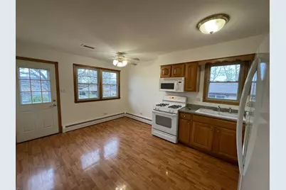 8233 S 76th Avenue, Bridgeview, IL 60455 - Photo 21