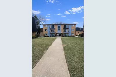 4819 W 109th Street #302, Oak Lawn, IL 60453 - Photo 1