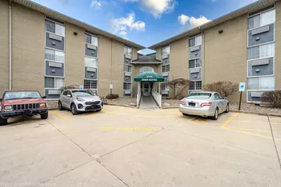 3305 Sunset Avenue #129, Waukegan, IL 60087 - Photo 1