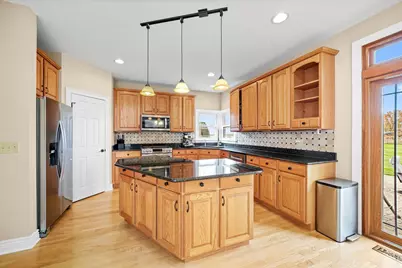 3520 Bunker Hill Drive, Algonquin, IL 60102 - Photo 11