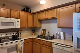 345 N La Salle Dr, Chicago, IL 60654 - Photo 13