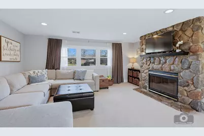 16240 Debra Drive, Oak Forest, IL 60452 - Photo 17