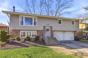 16240 Debra Dr, Oak Forest, IL 60452 - Photo 1