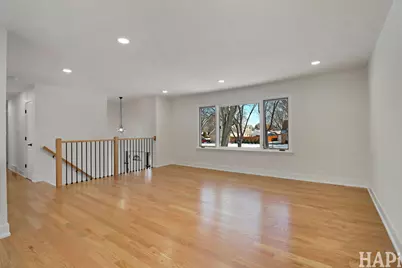 496 Raupp Boulevard, Buffalo Grove, IL 60089 - Photo 3