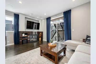 2335 W Lyndale Street #1, Chicago, IL 60647 - Photo 11