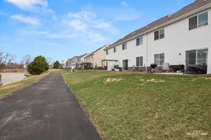 8637 Foxborough Way, Joliet, IL 60431 - Photo 17