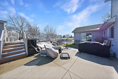 565 Edgebrook Court, Carol Stream, IL 60188 - Photo 21