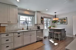 1920 N Washington St, Wheaton, IL 60187 - Photo 7