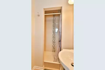 1920 N Washington Street, Wheaton, IL 60187 - Photo 27