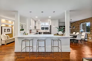 360 Claymoor Rd, Hinsdale, IL 60521 - Photo 13