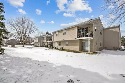 527 E Shag Bark Lane #A, Streamwood, IL 60107 - Photo 13