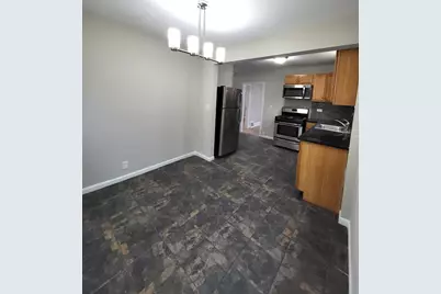 200 N 2nd Avenue, Villa Park, IL 60181 - Photo 7