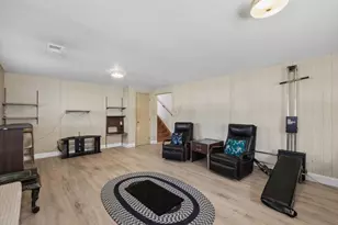 1000 Lancaster Ct, Hoffman Estates, IL 60169 - Photo 17