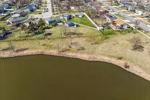 1000 Lancaster Ct, Hoffman Estates, IL 60169 - Photo 29