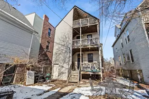 1033 W Wellington Ave, Chicago, IL 60657 - Photo 3