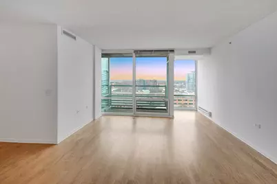 800 Elgin Road #1402, Evanston, IL 60201 - Photo 11