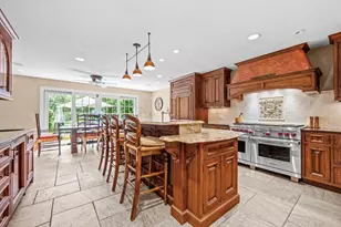 908 Elm Pl, Glencoe, IL 60022 - Photo 13