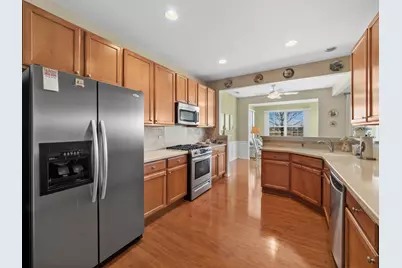 2791 Beacon Point Circle, Elgin, IL 60124 - Photo 9