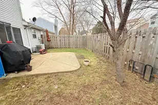 640 Pleasant Pl, Island Lake, IL 60042 - Photo 21