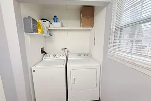 640 Pleasant Pl, Island Lake, IL 60042 - Photo 11