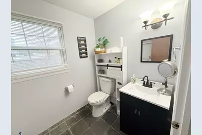 640 Pleasant Place, Island Lake, IL 60042 - Photo 9