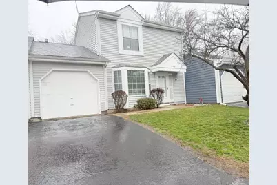 640 Pleasant Place, Island Lake, IL 60042 - Photo 1