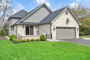 412 66th St, Downers Grove, IL 60516 - Photo 1