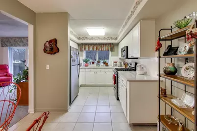 710 Creekside Drive #104A, Mount Prospect, IL 60056 - Photo 11