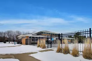 710 Creekside Dr, Mount Prospect, IL 60056 - Photo 29