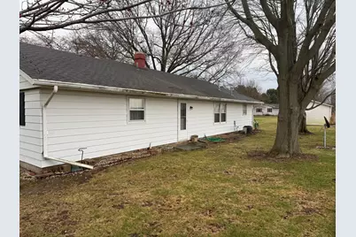 100 Hazelwood Drive, Wyanet, IL 61379 - Photo 5