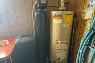 100 Hazelwood Dr, Wyanet, IL 61379 - Photo 17