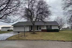 100 Hazelwood Dr, Wyanet, IL 61379 - Photo 1