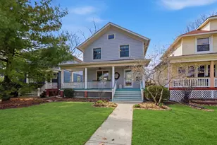 527 Lyman Ave, Oak Park, IL 60304 - Photo 1