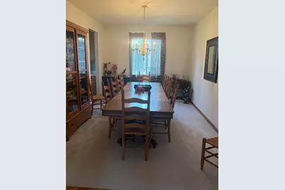 537 W Mara Lynn Court, Round Lake, IL 60073 - Photo 5