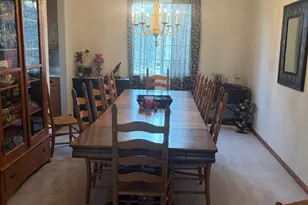 537 W Mara Lynn Ct, Round Lake, IL 60073 - Photo 5