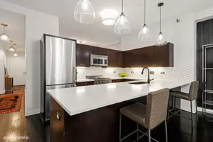 6 N Michigan Ave, Chicago, IL 60602 - Photo 5