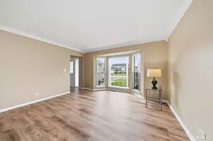 1840 Windmill Dr, Hanover Park, IL 60133 - Photo 9