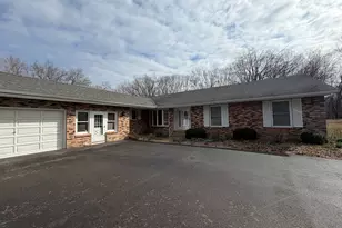 22219 Carltons Dell Rd, Danville, IL 61834 - Photo 5