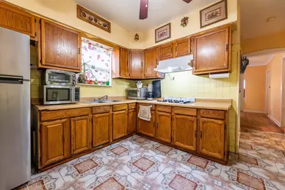 6237 S California Avenue, Chicago, IL 60629 - Photo 5