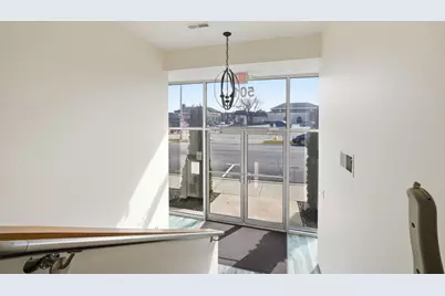 501 W 6th Avenue, Rochelle, IL 61068 - Photo 5